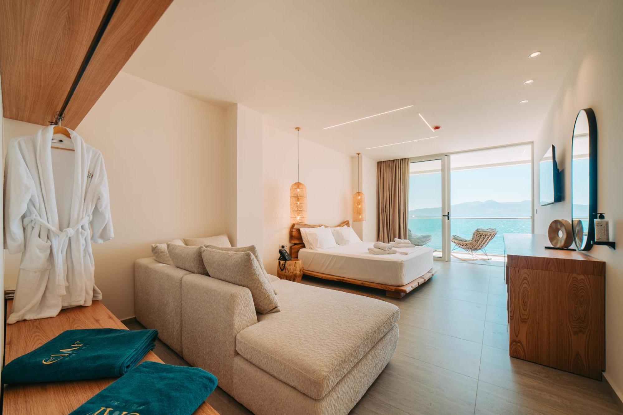 Elar Hotel 4*