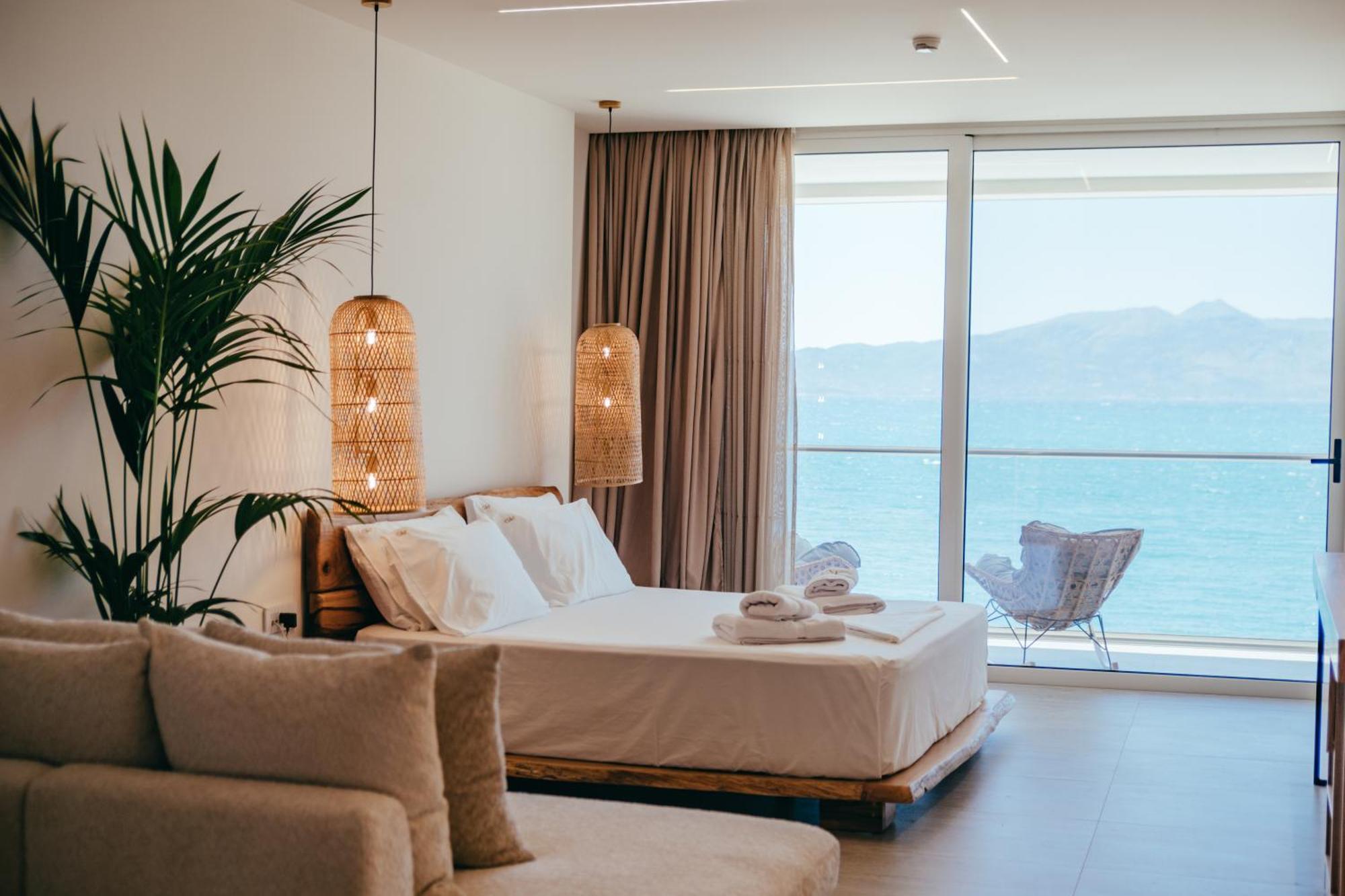 Elar Hotel 4*