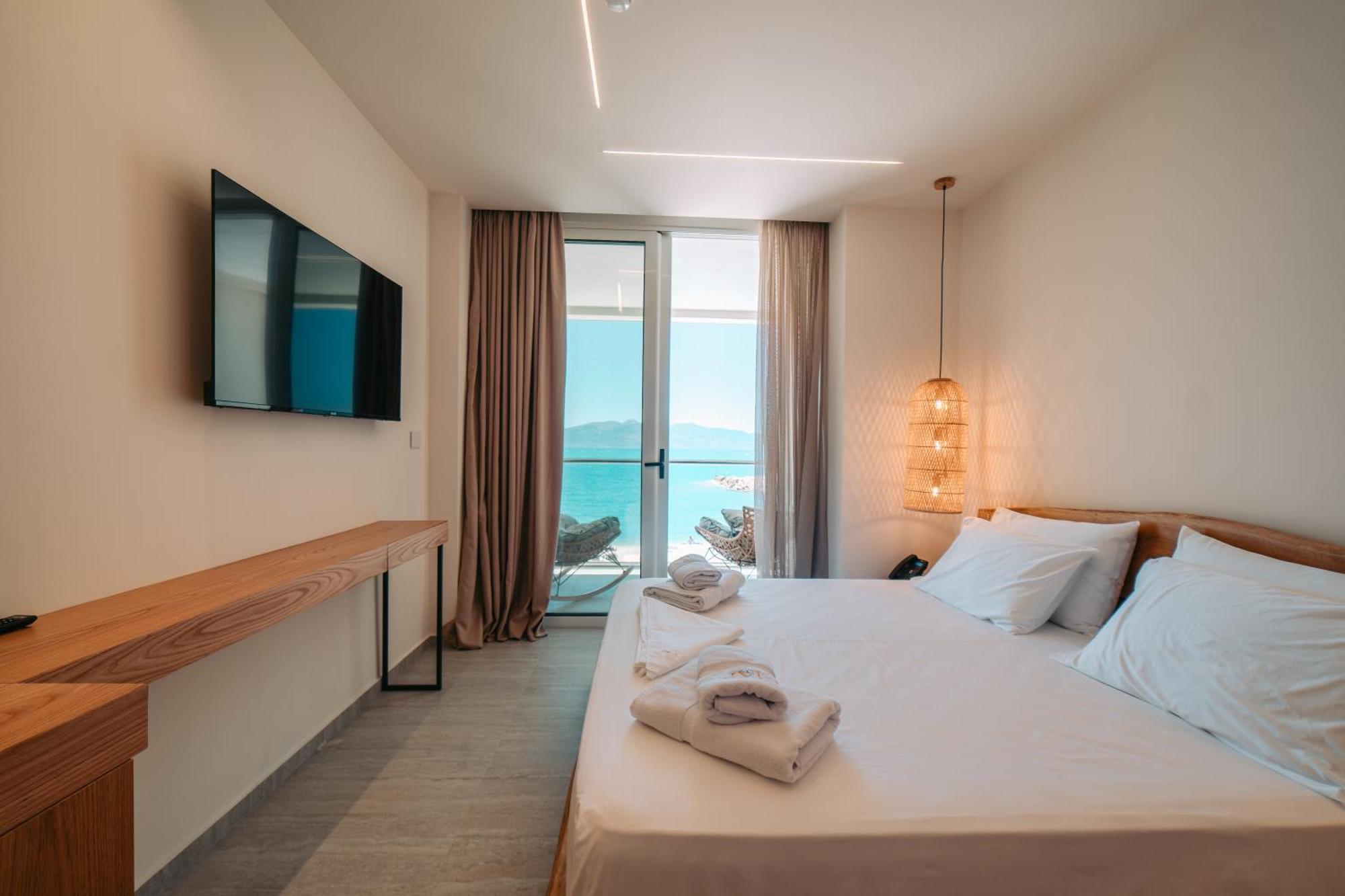 Elar Hotel 4*